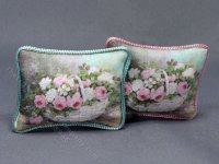 (image for) Miniature Basket of Flowers Pillow for Dollhouses