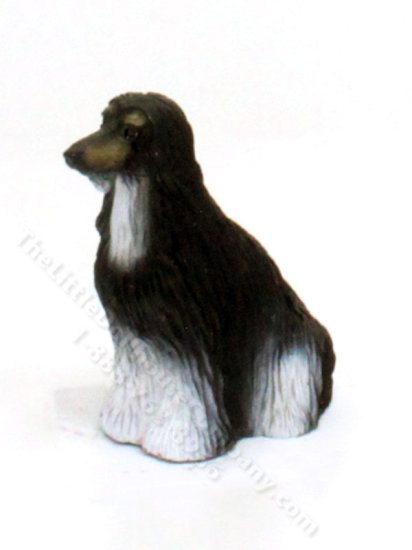 (image for) Miniature Black and White Afghan for Dollhouses