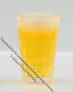 (image for) Dollhouse Scale Model Glass of Light Beer