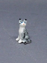 (image for) Miniature Sitting Grey Cat Statuette for Dollhouses