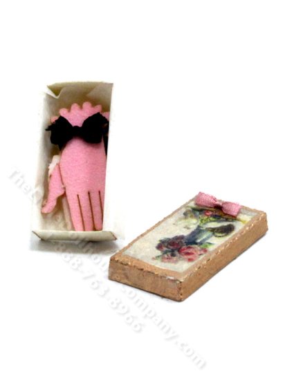 (image for) Miniature Ladies Gloves for Dollhouses