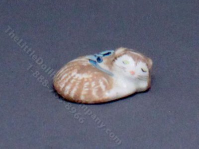 (image for) Hand Painted Cat Figureine for Dollhouses