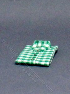 (image for) Miniature Folded Green Gingham Shirt for Dollhouses