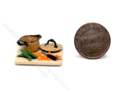 (image for) 1:24 Soup Preparation Board by Charlotte Willmott