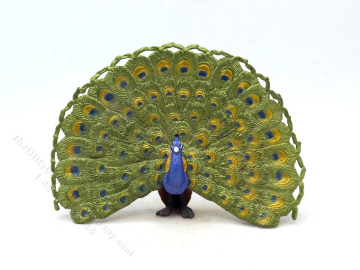 (image for) Miniature Peacock for Dollhouses