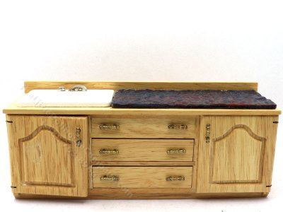 (image for) Miniature Oak Bathroom Counter