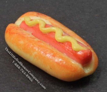 (image for) Miniature Hot Dog with Condiments for Dollhouses