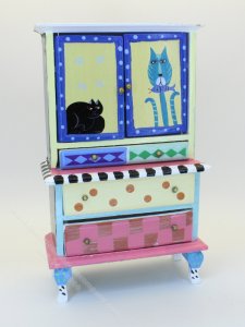(image for) Whimsical Cat Hutch