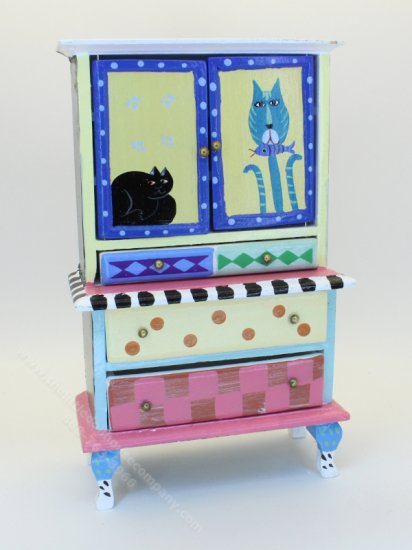 (image for) Whimsical Cat Hutch