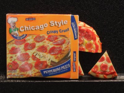 (image for) Miniature Chicago Style Pepperoni Pizza in Box