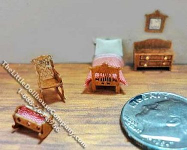 (image for) 1:144 Scale Colonial Child's Room Dollhouse Furniture