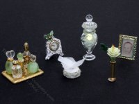 (image for) Miniature Vanity Accessories for Dollhouses - Green