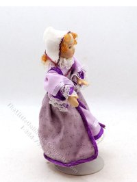 (image for) Miniature Medieval Girl in Lilac