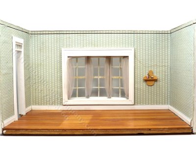 (image for) Vintage Roombox with Bay Window