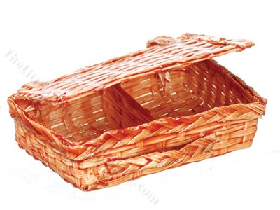(image for) Miniature Woven Picnic Basket for Dollhouses