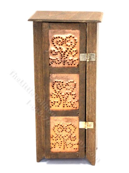 (image for) Miniature Copper-Panneled Pantry