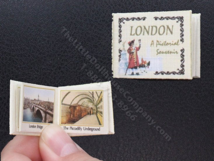 (image for) Miniature Book: London: A Souvenir Pictorial