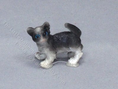 (image for) Miniature Standing Black and White Kitten for Dollhouses