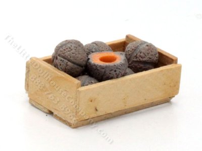 (image for) Miniature Crate of Squash for Dollhouses
