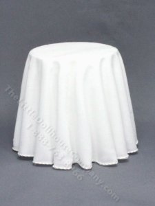 (image for) White Nursery Room Table