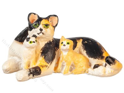 (image for) Miniature Calico Cat and Kittens