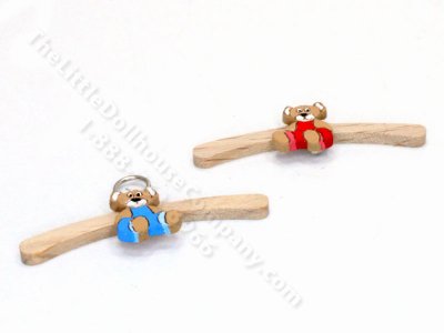 (image for) Miniature Teddy Bear Clothes Hanger For Dollhouses (1pc)