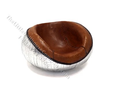 (image for) Miniature Metal Bowl Lounge Chair w/ Leather Seat Pad by PRD Miniatures