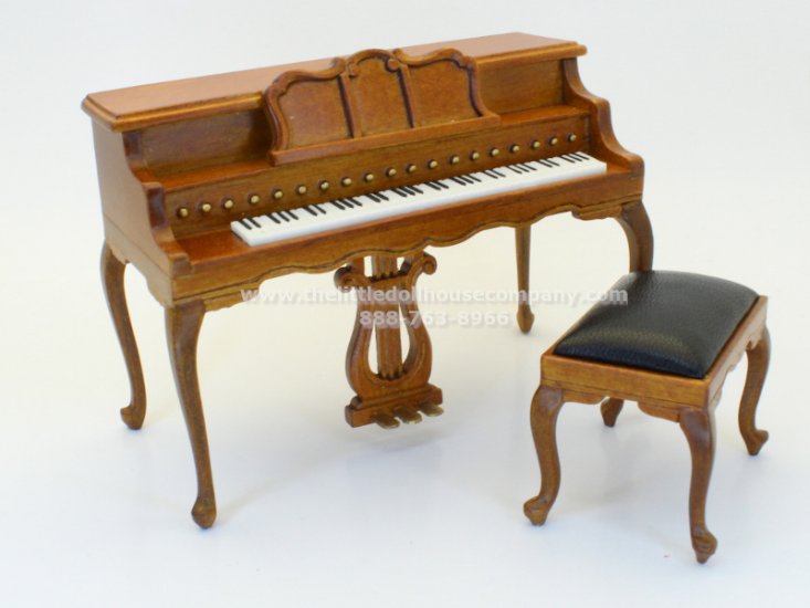 (image for) Miniature "I Love Lucy" Piano for Dollhouses
