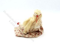 (image for) Miniature Sitting Daisy Flower Girl
