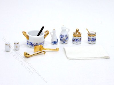 (image for) Miniature Blue Onion Stove Top Set for Dollhouses