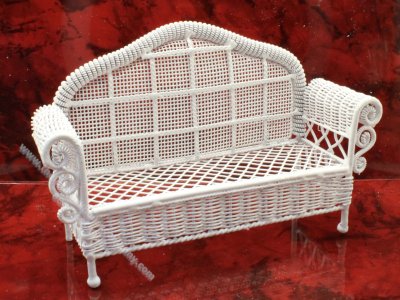 (image for) Miniature White Wire Garden Bench