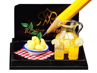 (image for) Dollhouse Scale Model Fresh Lemonade Set