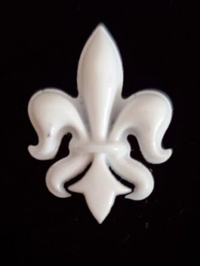 (image for) Miniature Medieval Fleur-de-lis Applique 3pc set