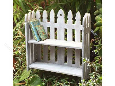 (image for) Miniature Little Book House - Fly With Me Bookcase Kit