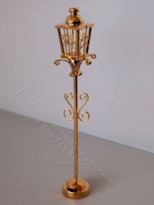 (image for) Miniature Battery Operated Brass Outdoor Lamp