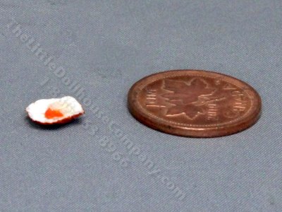 (image for) Miniature 1:12 Scallop in the Shell by Charlotte Willmott