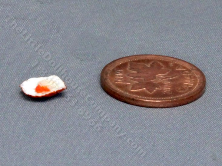 (image for) Miniature 1:12 Scallop in the Shell by Charlotte Willmott