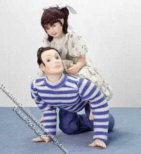 (image for) Girl Doll Getting Getting a Piggyback Ride for Dollhouses