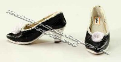 (image for) Miniature Leather Ladies Shoes by Judith Blondell for Dollhouses