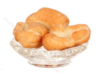 (image for) Miniature Bowl of Croissants for Dollhouses