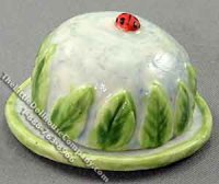 (image for) Covered Cake Platter