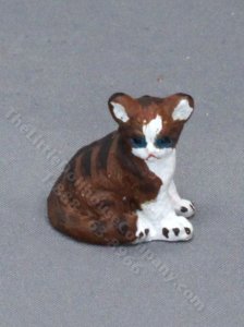 (image for) Miniature Sitting Brown and White Kitten for Dollhouses