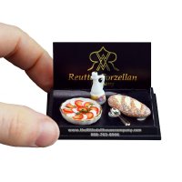 (image for) Tomato Mozzarella Salad with Bread