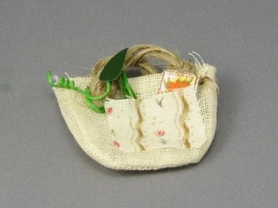 (image for) Dollhouse Miniature Gardening Bag