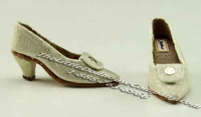 (image for) Miniature Leather Ladies Shoes by Judith Blondell for Dollhouses