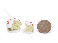 (image for) Miniature Panettone Bread for Dollhouses by Nina