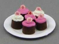 (image for) Dollhouse Scale Model Cup Cakes Plate