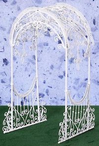(image for) White Wire Fairy Garden Fancy Trellis