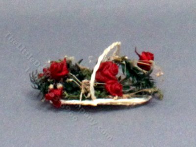 (image for) Miniature Vintage Basket of Roses for Dollhouses
