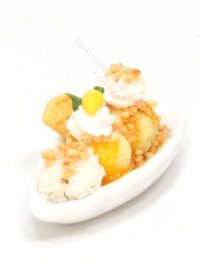 (image for) Miniature 3-Scoop Lemon Ice Cream Sundae